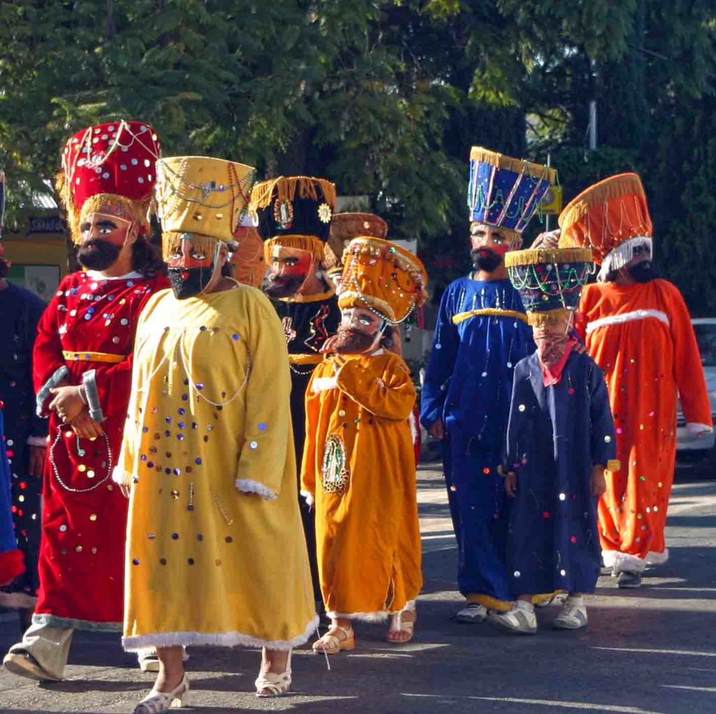 our lady of guadaloupe parade mex 200