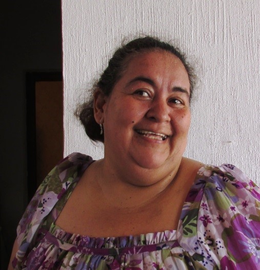Viky Robelo, Director